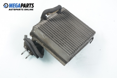 Radiator interior aer condiționat pentru Jeep Grand Cherokee (WJ) 3.1 TD, 140 cp automat, 2001