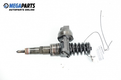 Diesel fuel injector for Skoda Superb 1.9 TDI, 115 hp, sedan, 2007 № Bosch 0 414 720 230