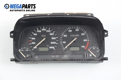 Bloc instrumente de bord pentru Volkswagen Golf III 1.8, 90 cp, 3 uși, 1994