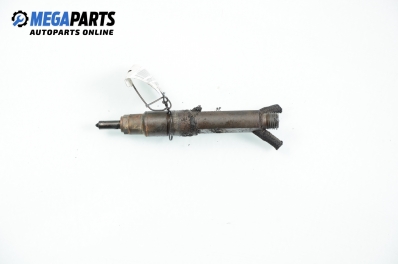 Diesel fuel injector for Volkswagen Passat (B5; B5.5) 1.9 TDI, 110 hp, station wagon, 1998