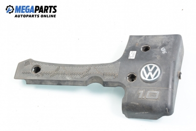 Capac decorativ motor pentru Volkswagen Polo (6N/6N2) 1.0, 50 cp, 3 uși, 1998