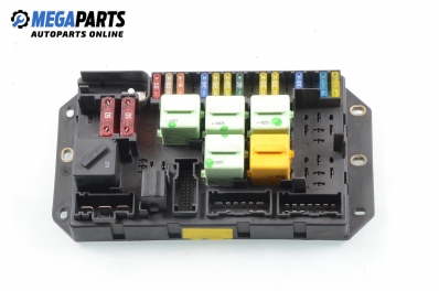 Tablou cu siguranțe pentru Land Rover Range Rover III 4.4 4x4, 286 cp automat, 2002 № 518776109