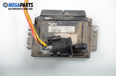 ECU cu cheie de contact pentru Renault Megane Scenic 2.0 16V RX4, 139 cp, 2001 № Siemens S110110228 D