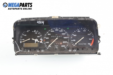 Instrument cluster for Volkswagen Passat (B3) 1.8, 90 hp, station wagon, 1992