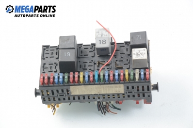 Fuse box for Seat Ibiza (6K) 1.4, 60 hp, 3 doors, 1994