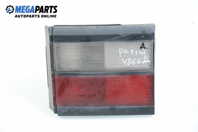 Inner tail light for Volkswagen Passat (B3) 1.8, 90 hp, station wagon, 1992, position: right Signalvision