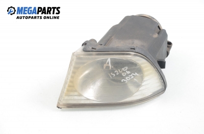 Fog light for Lexus IS (XE10) 2.0, 155 hp, sedan automatic, 2001, position: right