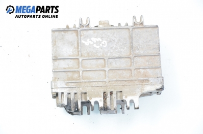 ECU pentru Volkswagen Golf III 1.6, 75 cp, 3 uși, 1994 № Bosch 0 261 203 647/648