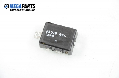 Amplificator antenă pentru Mercedes-Benz M-Class W163 3.2, 218 cp automat, 1999 № A 163 820 02 89