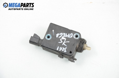 Door lock actuator for Opel Omega B 2.0 16V, 136 hp, sedan, 1996, position: rear