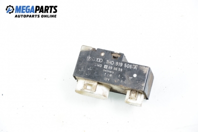 Fans relay for Volkswagen Passat (B3) 1.8, 90 hp, station wagon, 1992 № 1H0 919 506 A
