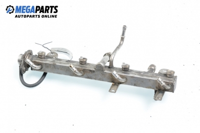 Fuel rail for BMW 3 (E36) 1.6, 102 hp, hatchback, 3 doors, 1997