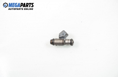 Gasoline fuel injector for Ford Fiesta V 1.3, 60 hp, 2003