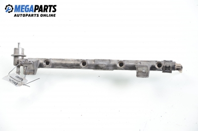 Fuel rail for Ford Focus I 1.4 16V, 75 hp, hatchback, 5 doors, 2001