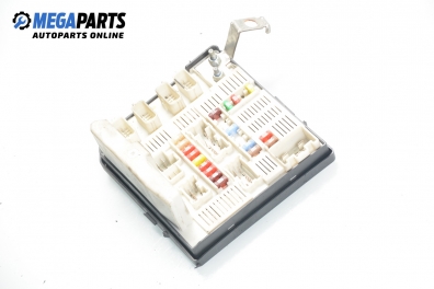 Sicherungskasten für Renault Scenic II 1.9 dCi, 120 hp, 2007