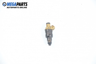 Gasoline fuel injector for Jeep Cherokee (XJ) 4.0 4x4, 178 hp, 3 doors, 1995