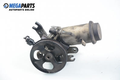 Power steering pump for Toyota Yaris Verso 1.3, 86 hp, 2002