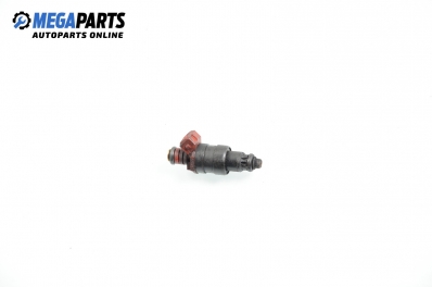 Gasoline fuel injector for Opel Vectra B 2.0 16V, 136 hp, sedan, 1996