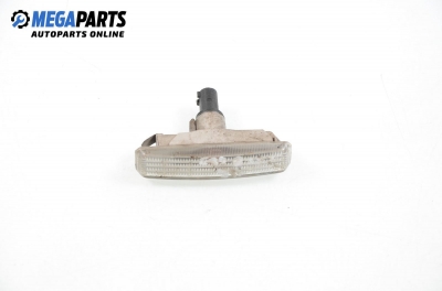 Semnalizator pentru BMW 5 (E39) 2.5 TDS, 143 cp, combi automat, 1999