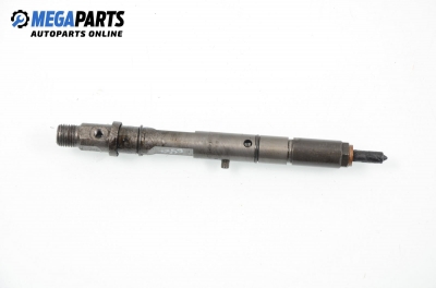 Einspritzdüse for Volkswagen Passat (B5; B5.5) 2.5 TDI, 150 hp, sedan automatic, 2003 № Bosch 0 432 133 818