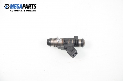 Gasoline fuel injector for Peugeot 206 1.1, 60 hp, hatchback, 2001