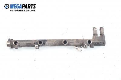 Fuel rail for Lancia Delta 1.6 16V, 103 hp, 5 doors, 1997