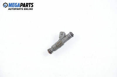 Duza benzină pentru BMW X5 (E53) 4.4, 286 cp automat, 2002 № Bosch 0 280 155 823