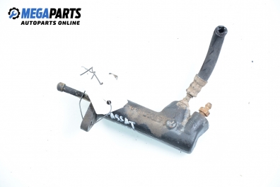 Clutch slave cylinder for Volkswagen Passat (B3) 1.8, 90 hp, station wagon, 1990