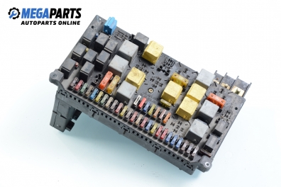 Sicherungskasten für Mercedes-Benz M-Klasse W163 4.0 CDI, 250 hp automatik, 2002