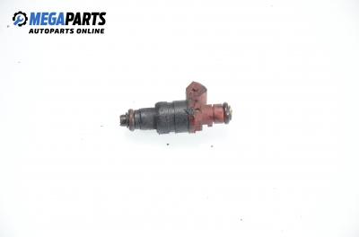 Gasoline fuel injector for Mercedes-Benz C-Class 202 (W/S) 1.8, 122 hp, station wagon, 1996