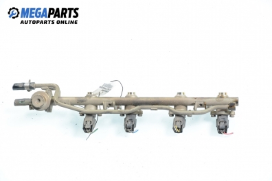 Fuel rail with injectors for Nissan Primera (P10) 1.6, 90 hp, hatchback, 1996