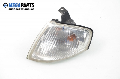 Blinker for Mazda 323 (BJ) 2.0 TD, 90 hp, hatchback, 5 doors, 1999, position: left