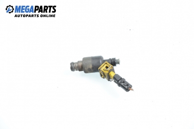 Gasoline fuel injector for Opel Vectra B 1.6 16V, 101 hp, sedan, 1997