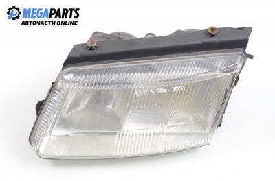 Headlight for Volkswagen Passat 1.6, 101 hp, sedan, 1997, position: left