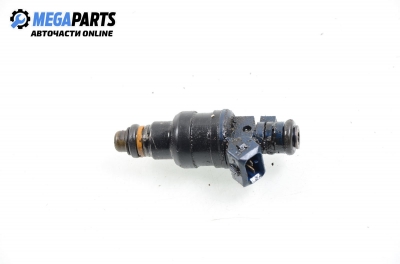 Gasoline fuel injector for Peugeot 406 1.8 16V, 110 hp, sedan, 1996