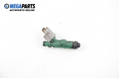 Gasoline fuel injector for Toyota Yaris Verso 1.3, 86 hp, 2003