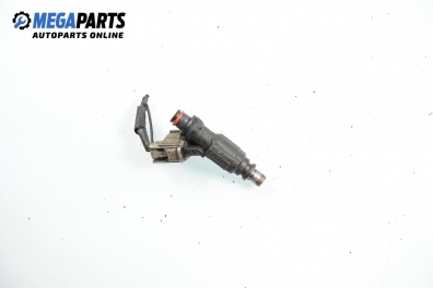 Gasoline fuel injector for Toyota Corolla (E120; E130) 1.4 VVT-i, 97 hp, sedan, 2004