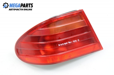 Tail light for Mercedes-Benz E-Class 210 (W/S) 3.0 TD, 177 hp, sedan automatic, 1996, position: left