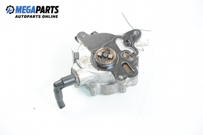 Pompă vacuum pentru Volkswagen Passat (B6) 2.0 TDI, 170 cp, combi automat, 2007 № Bosch 03G145209