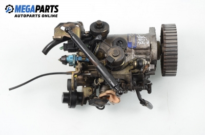 Diesel injection pump for Peugeot 306 1.9 DT, 90 hp, hatchback, 1997 № Lucas R8445B081A