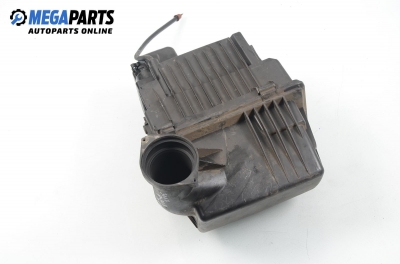 Air cleaner filter box for Peugeot 307 2.0 HDi, 107 hp, hatchback, 5 doors, 2002