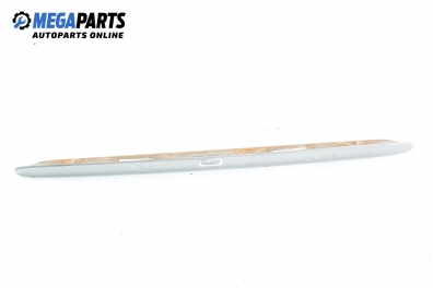 Material profilat portbagaj pentru Mercedes-Benz E-Class 210 (W/S) 3.0 D, 136 cp, sedan automat, 1996