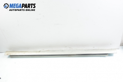 Side skirt for Toyota Avensis 2.0 D-4D, 116 hp, hatchback, 2004, position: right