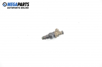 Gasoline fuel injector for BMW 3 (E36) 2.0, 150 hp, sedan, 1991