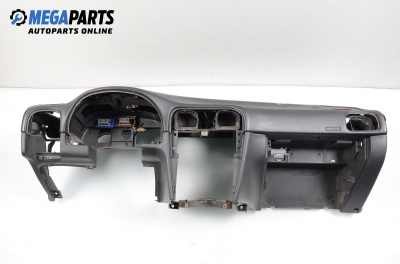 Tablou de bord pentru Volvo S40/V40 1.8, 115 cp, sedan, 1996