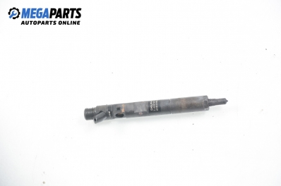 Diesel fuel injector for Renault Clio III 1.5 dCi, 86 hp, hatchback, 5 doors, 2008 № EJBR05101D