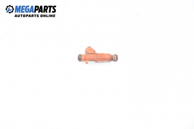 Gasoline fuel injector for Alfa Romeo 147 1.6 16V T.Spark, 105 hp, 3 doors, 2001