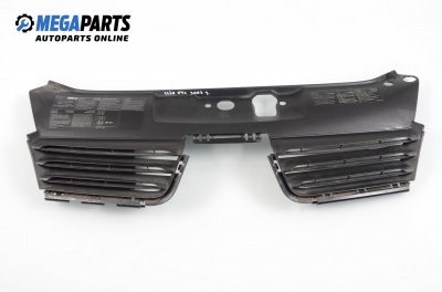 Headlights lower trim for Renault Clio 1.5 dCi, 82 hp, 3 doors, 2004