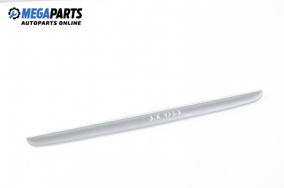 Material profilat portbagaj pentru Mercedes-Benz E-Class 210 (W/S) 2.2 D, 95 cp, sedan, 1995