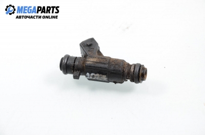 Gasoline fuel injector for Volkswagen Golf III 1.4, 60 hp, 1995